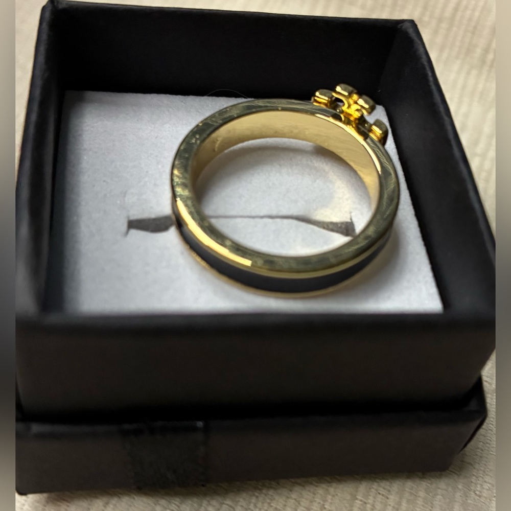 Tory Burch Black and Gold Logo Ring - Picture 5 of 6